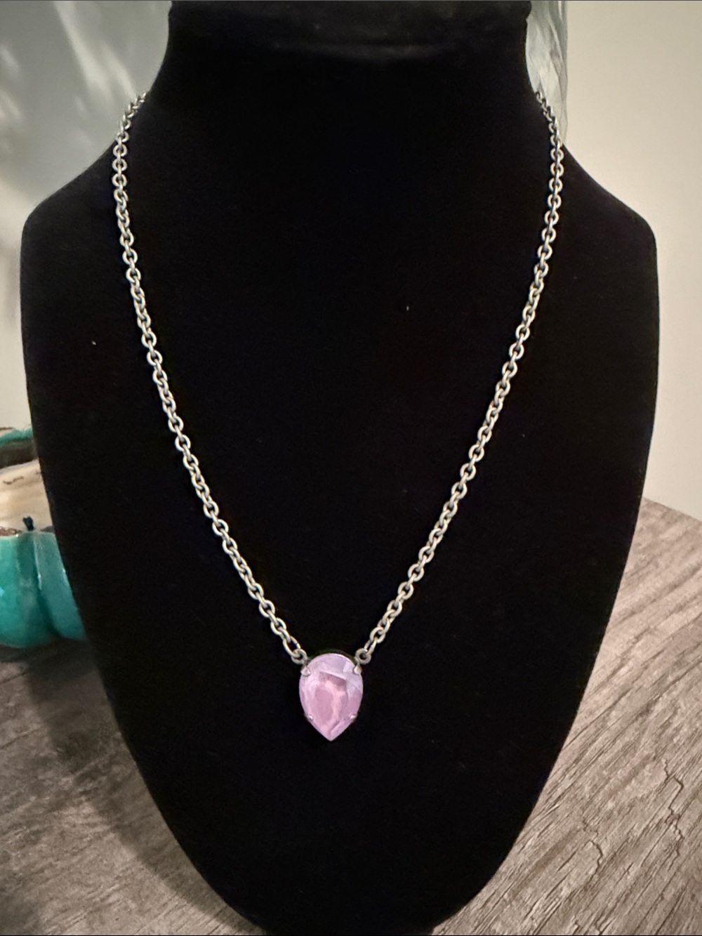 Sabika Fashion Shades small teardrop necklace.